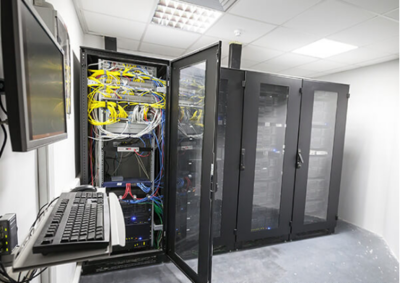 六步革新 利用软件与辅助设备重塑高效机房监控